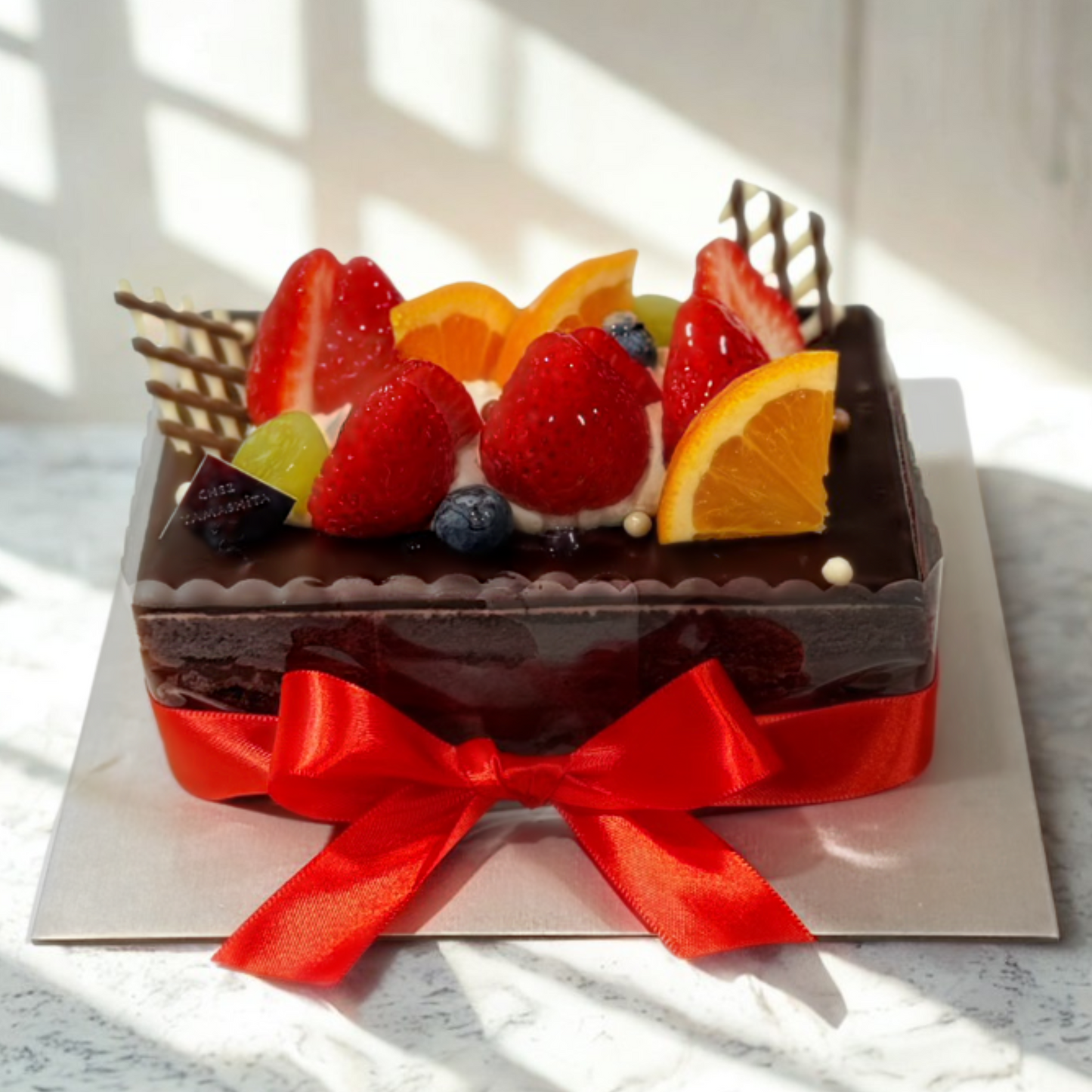 Brighten Someone’s Day – Flowers and Cake Bundle